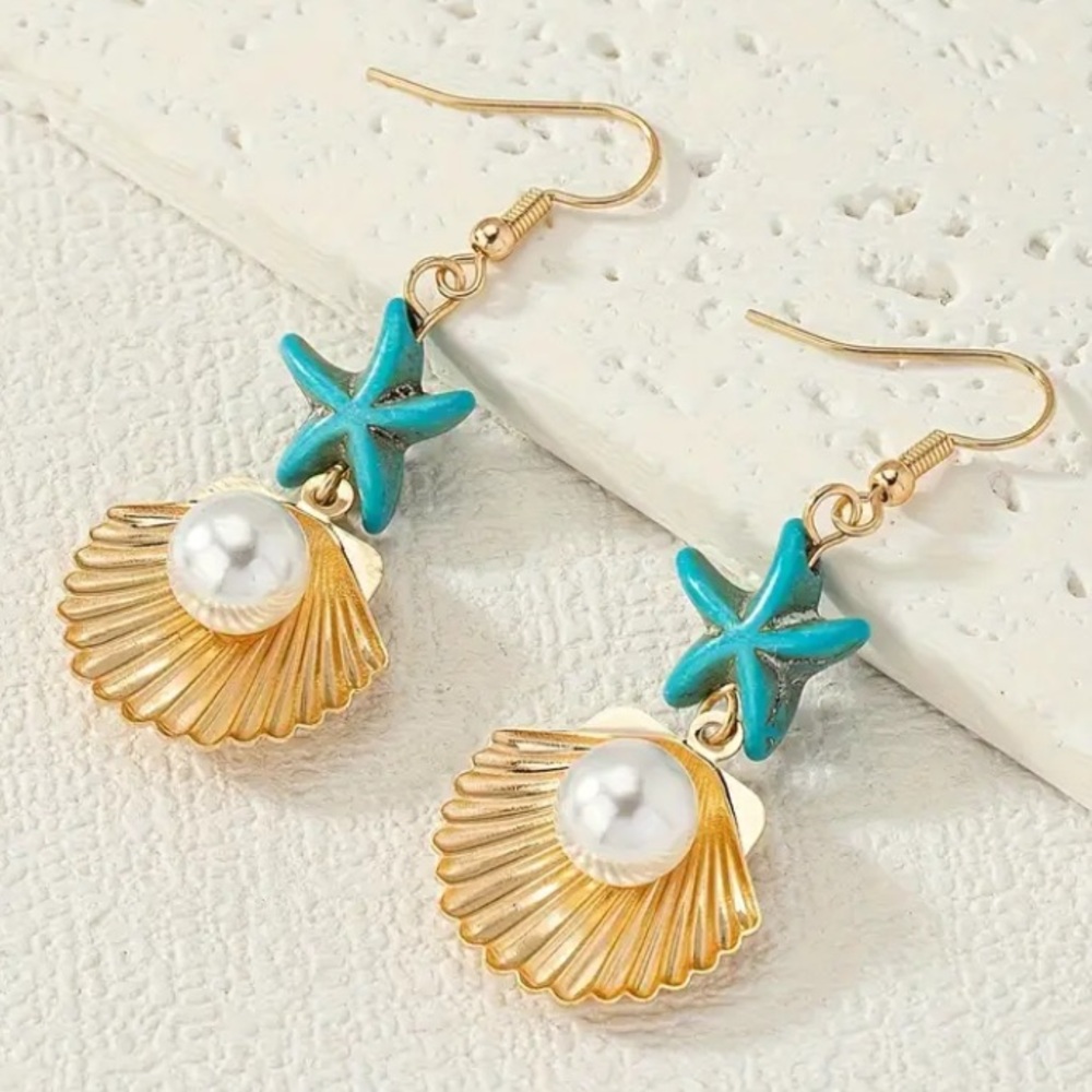 Seashell & Pearl Turquoise Starfish Earrings - Picture 3 of 3
